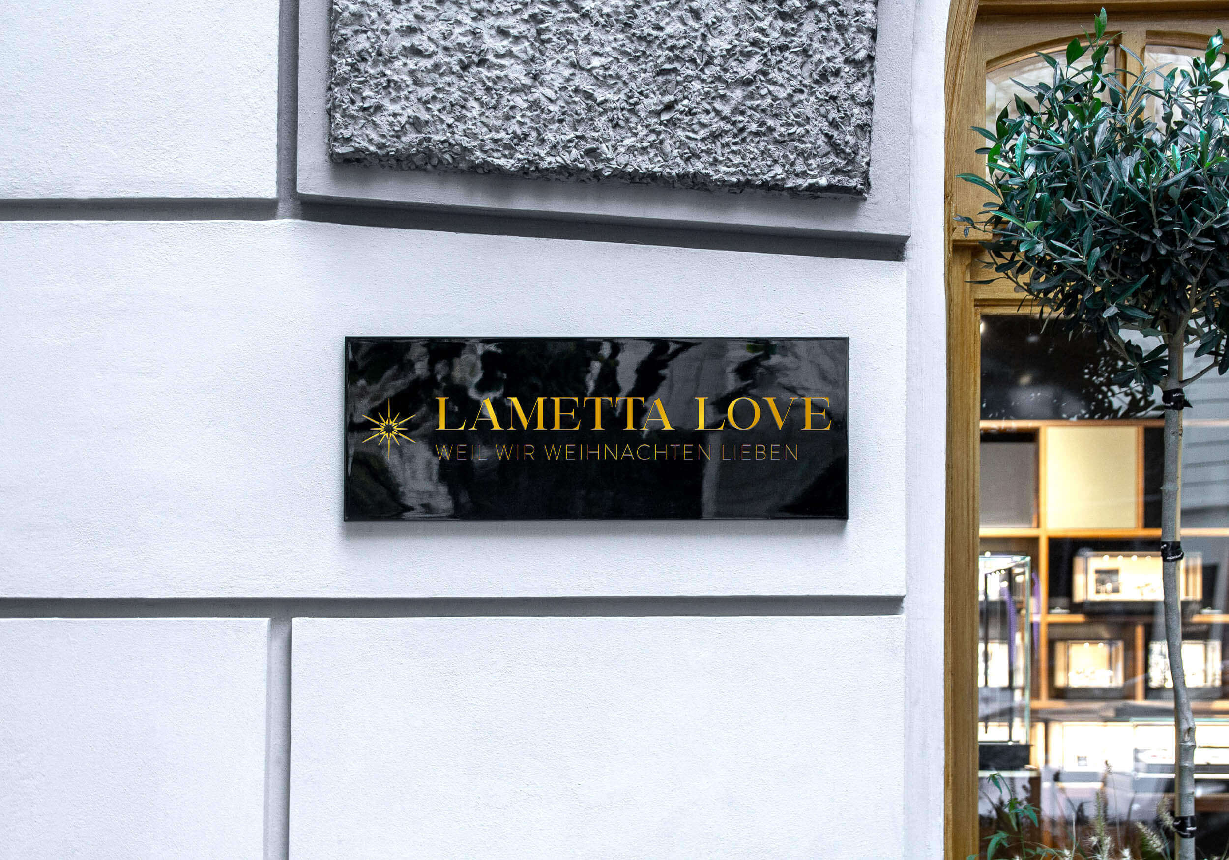Das Firmenschild von LAMETTA LOVE, das durch Mediendesign entstand